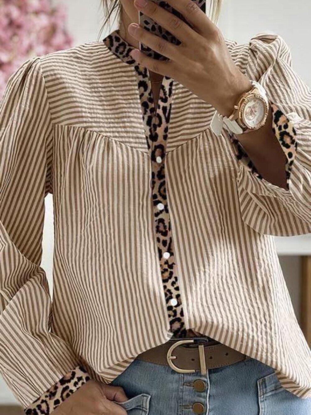 Gorgeous leopard contrast button up blouse